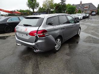 damaged scooters Peugeot 308 SW 1.6 BlueHDi 2018/4