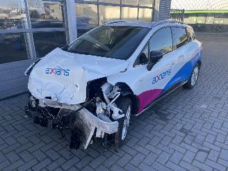 škoda koloběžky Renault Clio Estate 1.5 dCi Limited 2019/1