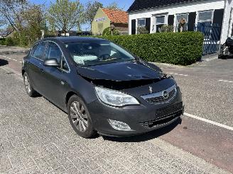 damaged microcars Opel Astra 1.6 Turbo 2011/6