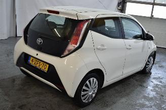 Toyota Aygo 1.0 VVT-i x-play picture 7