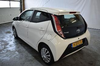 Toyota Aygo 1.0 VVT-i x-play picture 5