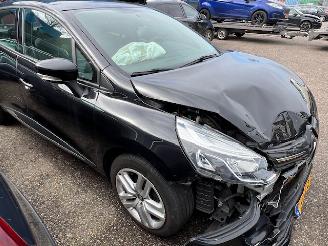 uszkodzony samochody osobowe Renault Clio  2018/1
