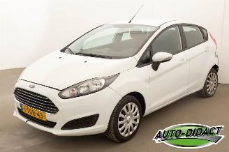 dommages fourgonnettes/vécules utilitaires Ford Fiesta 1.0 Style Airco 2014/1