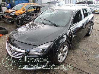 uszkodzony samochody osobowe Opel Insignia Insignia Sports Tourer Combi 2.0 CDTI 16V 120 ecoFLEX (A20DTE(Euro 5))=
 [88kW]  (03-2012/06-2015) 2014/6