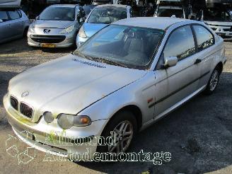 Schadeauto BMW 3-serie 3 serie Compact (E46/5) Hatchback 316ti 16V (N42-B18A) [85kW]  (06-200=
1/02-2005) 2002/9