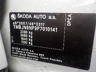 Skoda Superb Superb Combi (3V5) Combi 1.5 TSI Evo 16V (DPCA) [110kW]  (02-2017/...)= picture 6