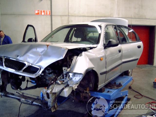 Daewoo Lanos (ta/tf69) sedan 1.5 (a15sms)  (05-1997/12-2004)