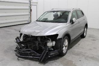 danneggiata veicoli commerciali Volkswagen Tiguan  2017/9
