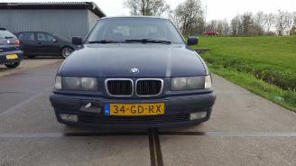 škoda strojů BMW 3-serie 3 serie Compact (E36/5) Hatchback 316i (M43-B19(194E1)) [77kW]  (12-1998/08-2000) 2000/9