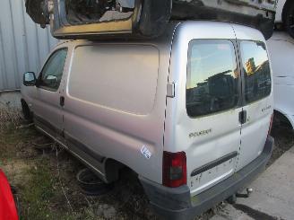 Schade vrachtwagen Peugeot Partner  2003/1