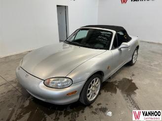 dommages  camping cars Mazda MX-5  1999/12