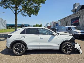 Volkswagen T-Roc R-Line 1.5eTSI IQ-Light Drive-Mode Camera Virtual Keyless Sfeerverl. Trekhaak 110KW/150PK 2026/2