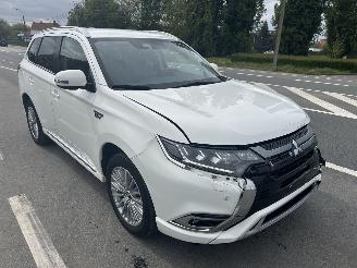škoda dodávky Mitsubishi Outlander PLUG-IN HYBRID 2020/12