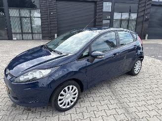 Ford Fiesta 1.25 LIMITED 86125 KM NAP! BOUWJAAR 2012 LICHTE SCHADE! 3200 EURO 2012/3