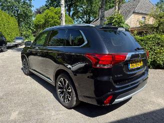 Mitsubishi Outlander 2.0PHEV PLUGIN PREMIUM LUXE UITVOERING 2016/12