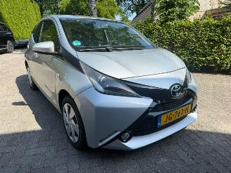 Toyota Aygo 1.0 AIRCO 5DRS NAVI CAMERA 2016/4
