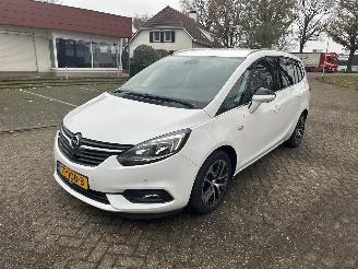 Avarii auto utilitare Opel Zafira TOURER 2.0 cdti 2018/1