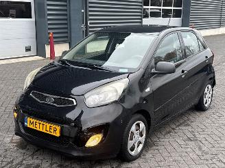 Kia Picanto 1.2 16V Hatchback Benzine 1.248cc 63kW (86pk) FWD 2012/4