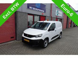 Peugeot Partner 1.5 BlueHDI Premium airco camera cruis trekhaak 2022/6