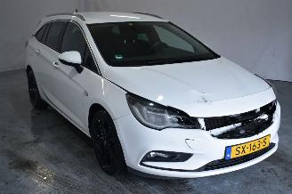 uszkodzony maszyny Opel Astra SPORTS TOURER+ 2018/6