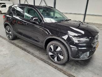 Volvo EX40 Extended Range 185-KW 82kwh Automaat 2-WD 2026/4