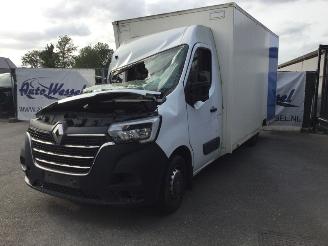 disassembly commercial vehicles Renault Master Koffer 2020/7