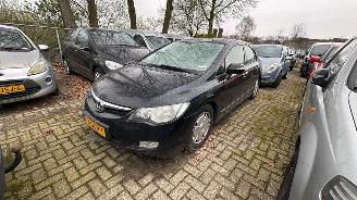 Honda Civic Hybrid - Civic (FA/FD) Sedan 2005 / 2012 - 1.3 Hybrid Sedan 4Dr Elektrisch Benzine 1.339cc 70kW (95pk) FWD 2006-01/2010-12 (FD3) LDA2 2007/6