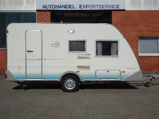Eifelland Holiday 420, vastbed, zithoek, grote voortent, luifel 2002/5