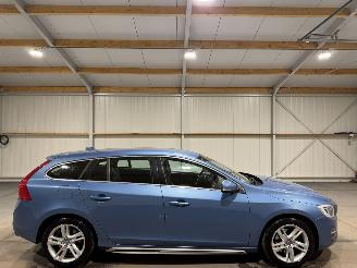 Volvo V-60 2.0T5 180kW Automaat Summum 2015/3