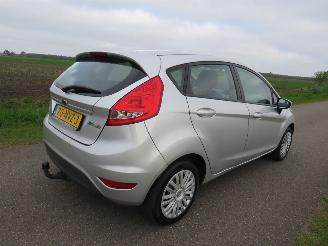 Ford Fiesta 1.2 Limited 2010-11 Airco 5 Drs PARKEERSCHADE 2010/11