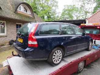 Volvo V-50 2.4 140pk 2004 [ sloop of loop 2004/8