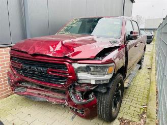 Damaged car Dodge Ram 1500 Crew Cab (DS/DJ/D2), Pick-up, 2010 5.7 Hemi V8 4x4 2019/11