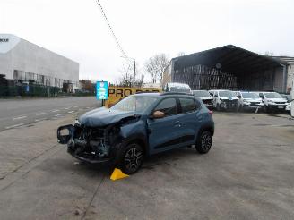 Voiture accidenté Dacia Spring  2023/9