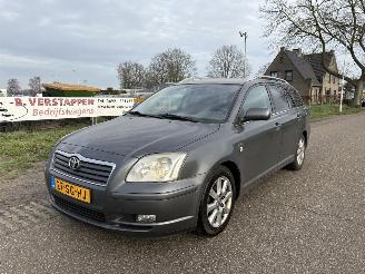 Toyota Avensis 2.2 D-4D D-CAT WAGON LINEA LUNA PRIJS IS INCL. BTW !!!! 2006/1
