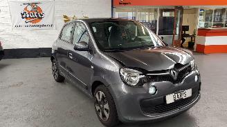 Renault Twingo 1.0 SCE 12V 4DRS BENZ 999CC 52KW 71PK 2016/6