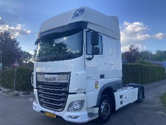 damaged commercial vehicles DAF XF XF 460 SUPERSPACECAB RETARDER EURO6 !!! 2017/4