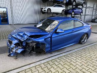 Damaged car BMW 2-serie  2018/6
