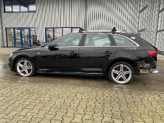 Audi A4  picture 9