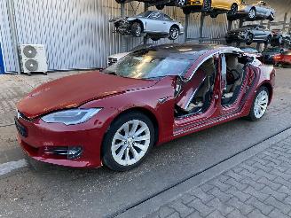 damaged motor cycles Tesla Model S  2017/7