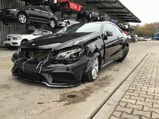 Damaged car Mercedes E-klasse E 220 Bluetec 2016/2