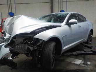 dañado camiones Jaguar XF XF (CC9) Sedan 2.2 D 16V (224DT) [120kW]  (04-2011/04-2015) 2014