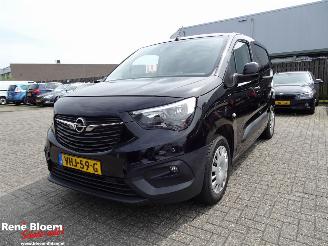 damaged commercial vehicles Opel Combo 1.5 D L1H1 Edition 102pk 2020/10