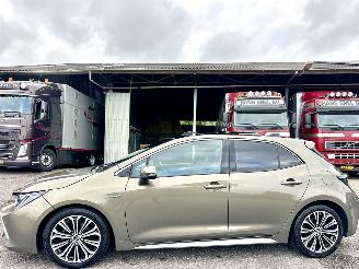 Toyota Corolla 1.8 Hybrid aut + lpg/g3 Executive - 64dkm nap - pano - head up - keyless - kuipstoelen - lpg/g3 onderbouw 2020/8