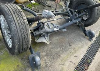 damaged machines Volkswagen Golf 1.6 TDI COMPLETE ACHTERAS GOLF 2012/1