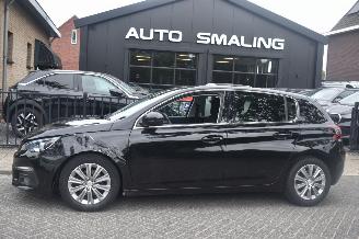 Peugeot 308 1.2 Puretech Allure 131Pk *Navi/Clima 2019/4