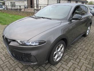 Alfa Romeo Tonale 1.5T MHybrid AUT.48600km!! Leer Navi Camera Keyless-Go Harman/Kardon-Sound Stoel/Stuur verwarming 2023/11