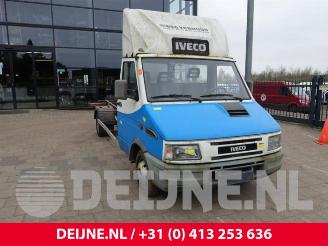 damaged trucks Iveco Daily New Daily I/II, Chassis-Cabine, 1989 / 1999 35.10 1997/8
