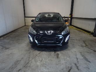 Peugeot 308 1.6THP 200
