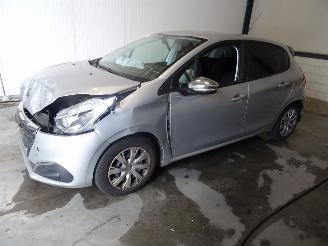 Peugeot 208 1.2 VTI
